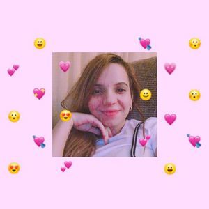 Meet your Posher, Caroline